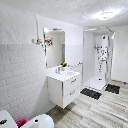 Apartamento Casa Cueva Puerta Valencia Paterna